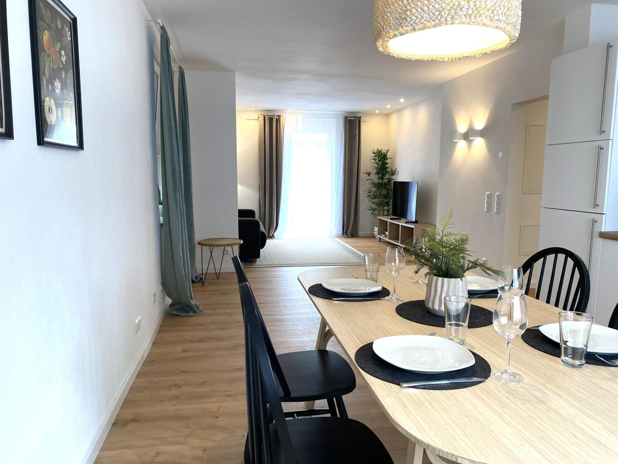 Modern Living Apartment - Naehe Krankenhaus, Altstadt, Bahnhof - 3-Zimmer Amberg Exterior photo
